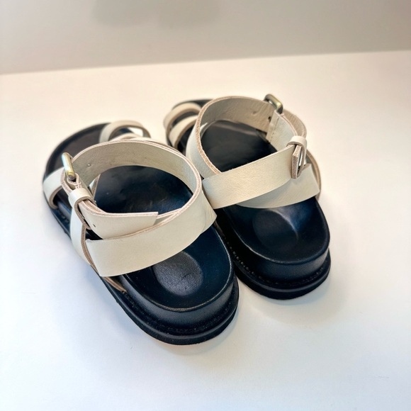 Liberte Leather Custom Made Bronte Sandals - Ivory - Picture 5 of 6